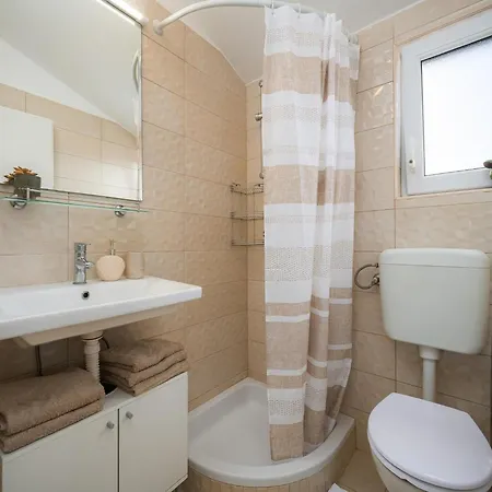 With Private Swimming Pool Apartment *